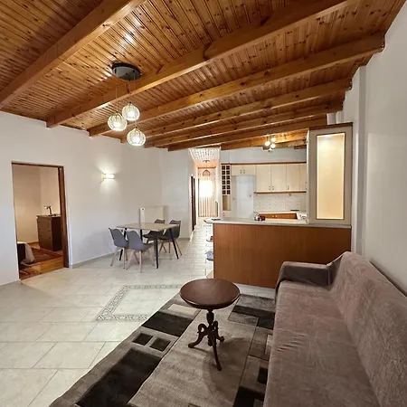 Apartman Koutsogiannopoulos House *